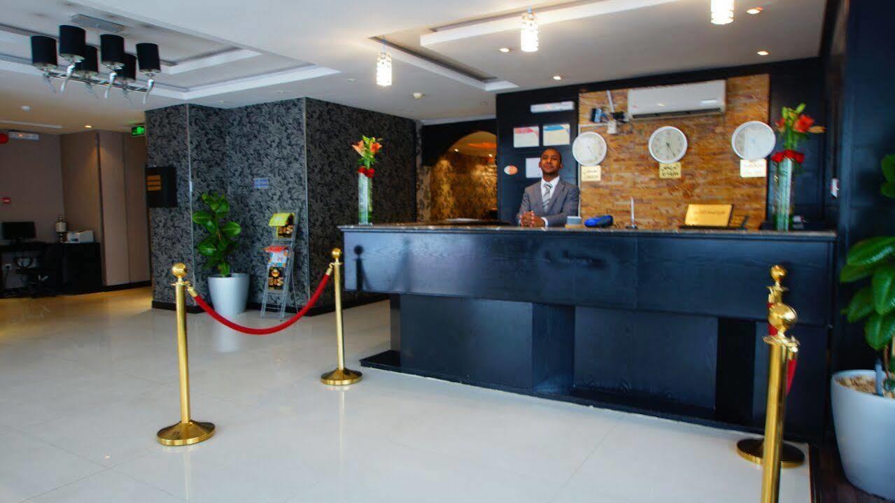 Al Muhaidb Al Diwan - Al Olaya Riad Exterior foto